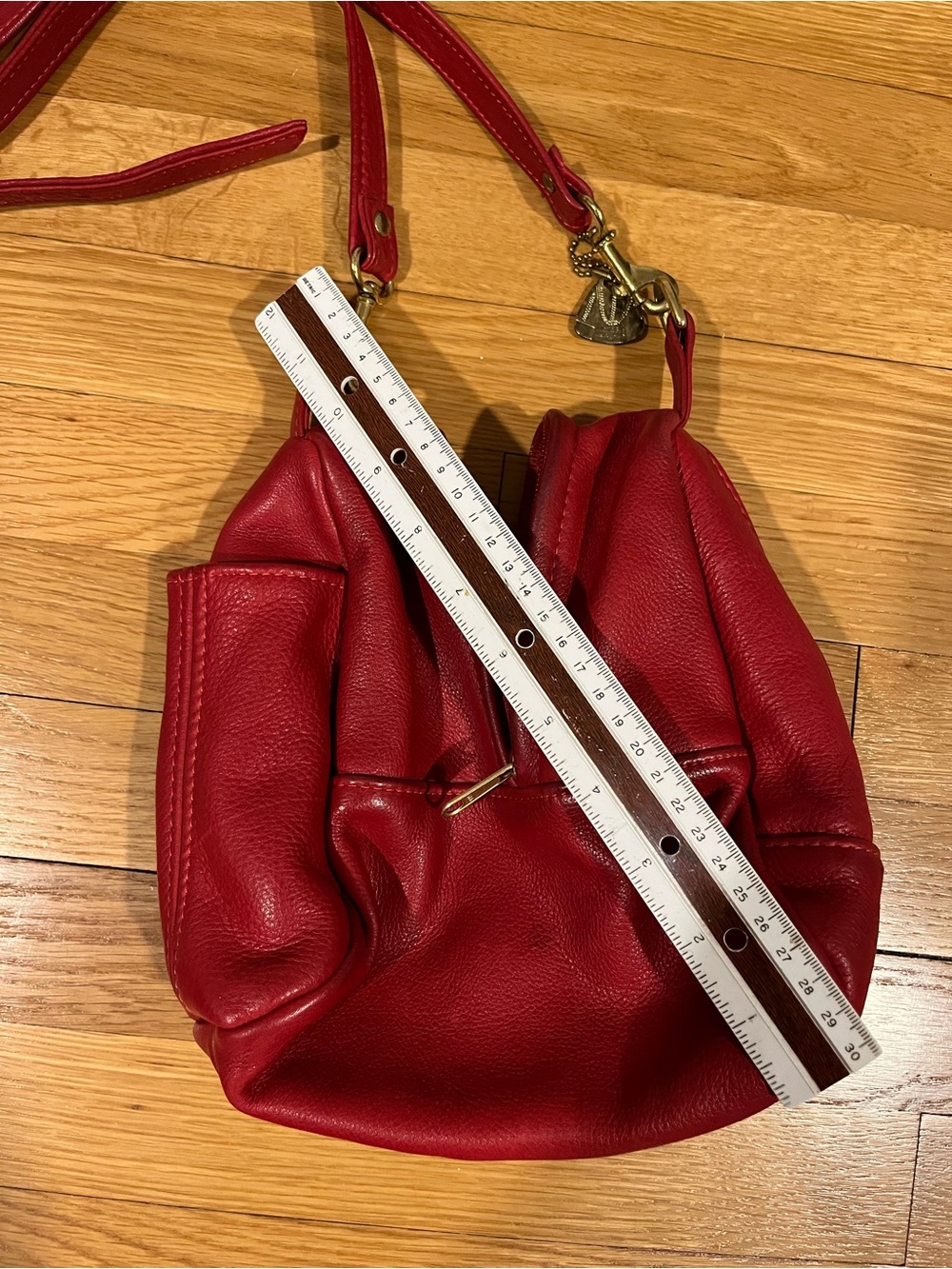 Red Pebbled Victoria Leather Crossbody Bag - Picture 8 of 11